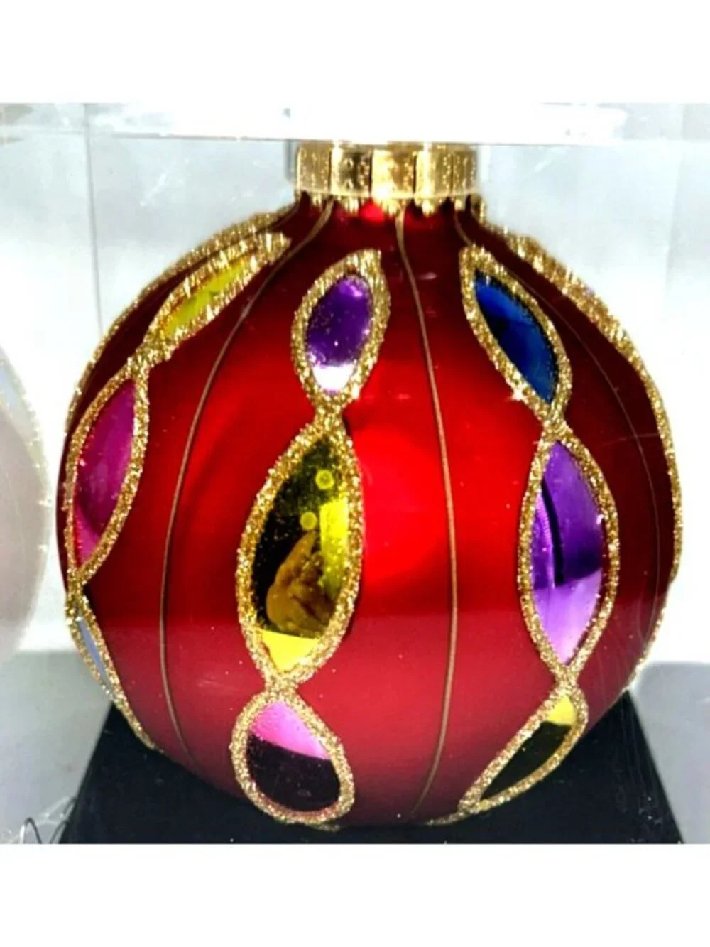Unique Treasures Collection Hand Crafted Glass Ornament 4